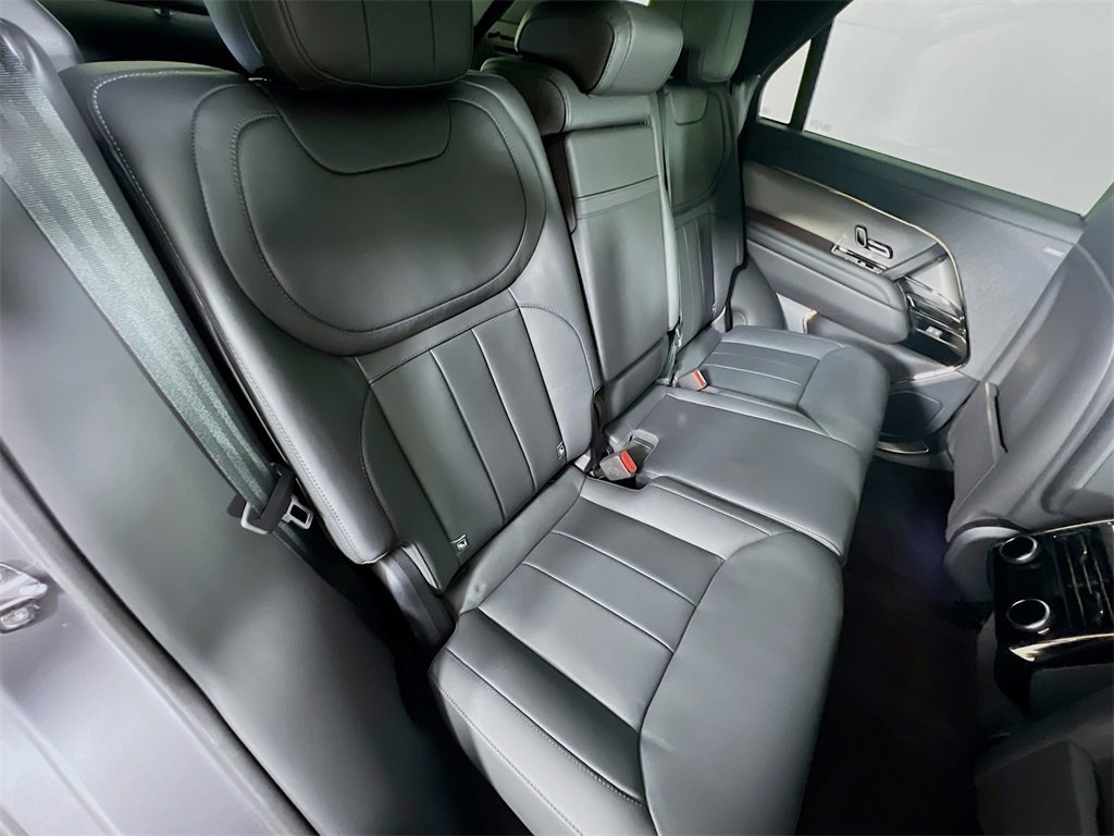 Certified 2024 Land Rover Range Rover Sport Dynamic SE image 29