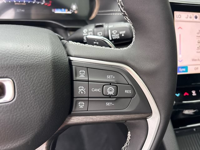 New 2027 Jeep Grand Cherokee Limited AWD/4WD image 21