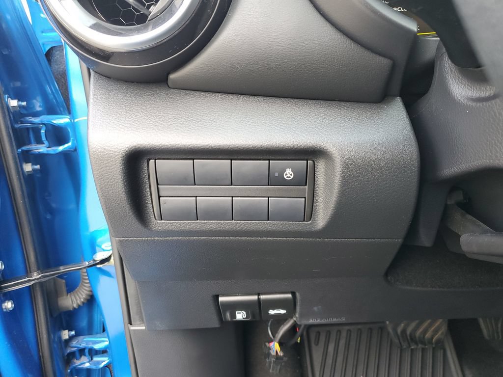 Certified 2023 Nissan Kicks SR w/ SR Premium Package FWD image 25