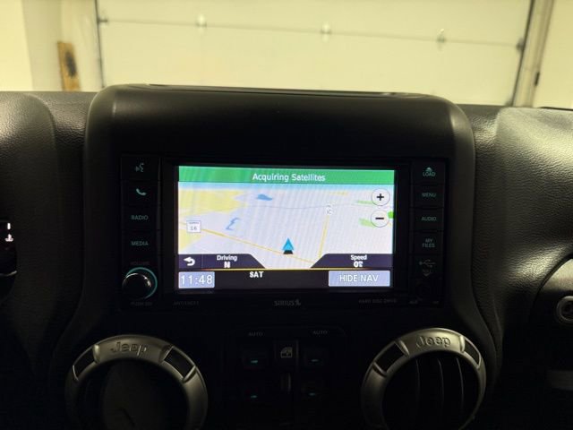 Used 2017 Jeep Wrangler Unlimited Sahara w/ Dual Top Group image 15