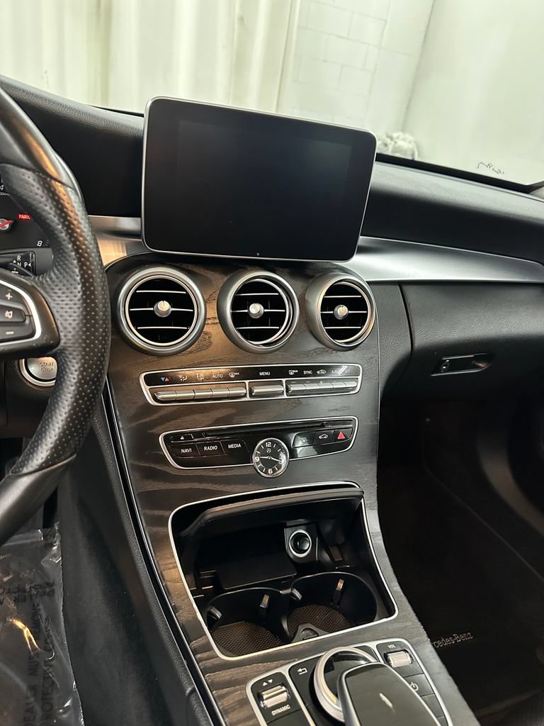 Used 2016 Mercedes-Benz C 300 4MATIC Sedan image 16
