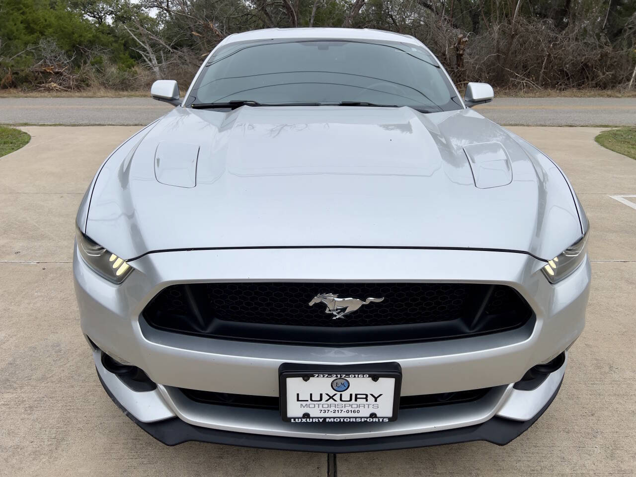 Used 2016 Ford Mustang GT image 3