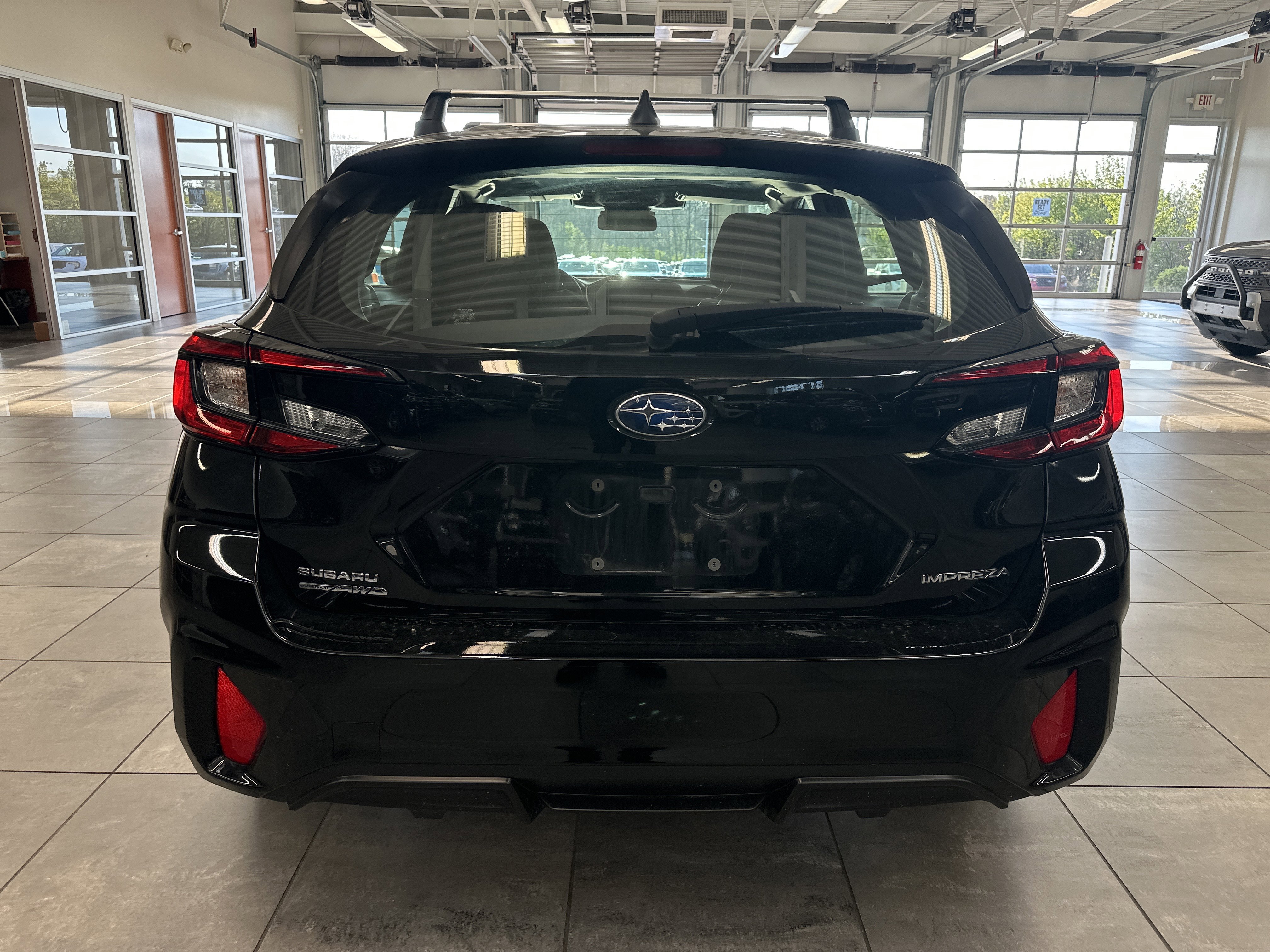 Used 2024 Subaru Impreza 2.0i Sport image 12