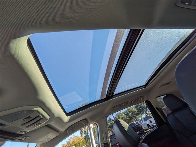 Used 2021 Subaru Ascent Limited w/ Technology Package image 22