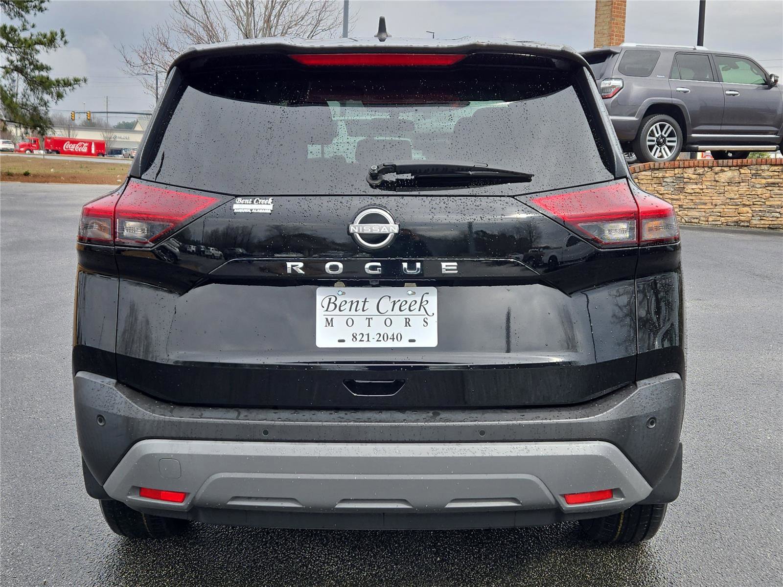 Used 2023 Nissan Rogue S FWD image 8