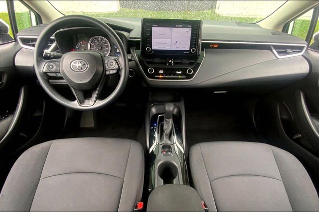 Used 2022 Toyota Corolla LE w/ LE Convenience Package image 15