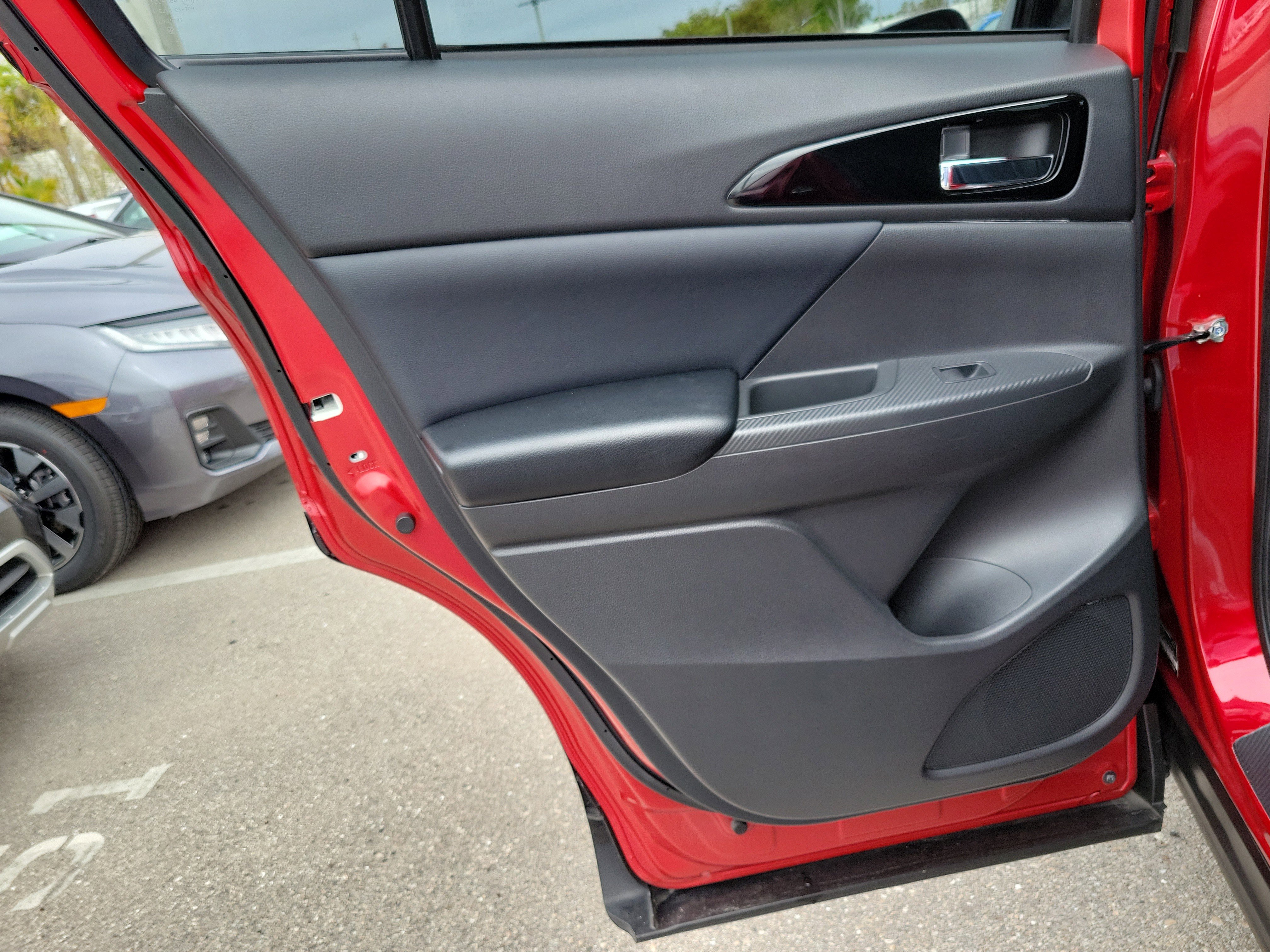 Used 2023 Mitsubishi Eclipse Cross SE image 13