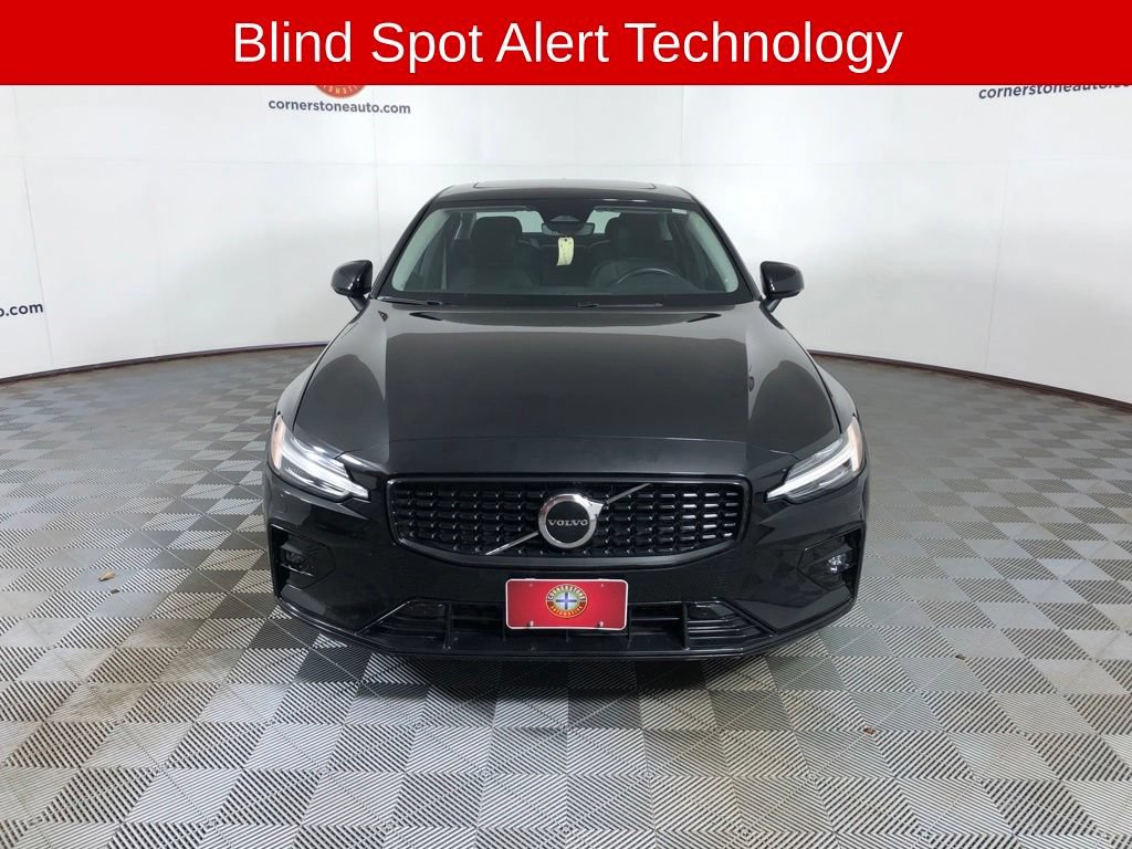 Used 2023 Volvo S60 B5 Core AWD/4WD image 14