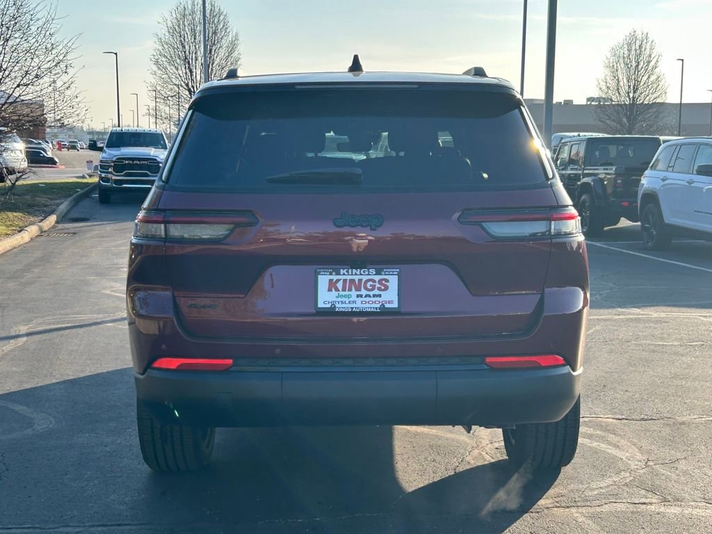 New 2025 Jeep Grand Cherokee L Altitude image 6