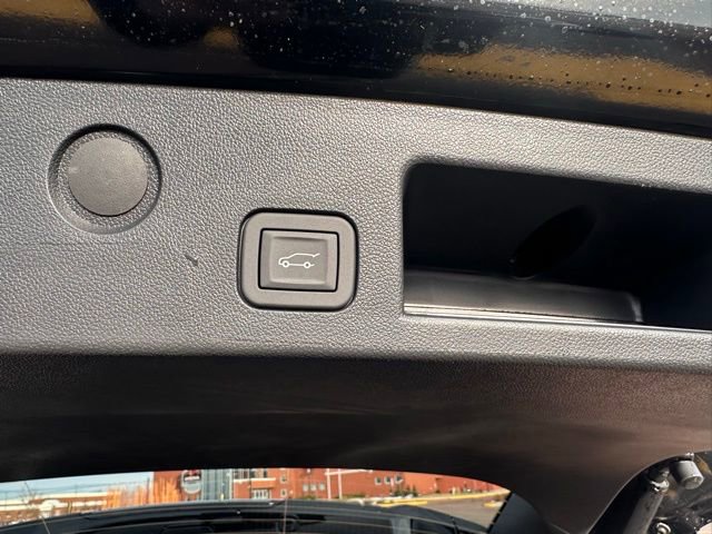 New 2026 GMC Terrain AT4 w/ Convenience Package III AWD/4WD image 37