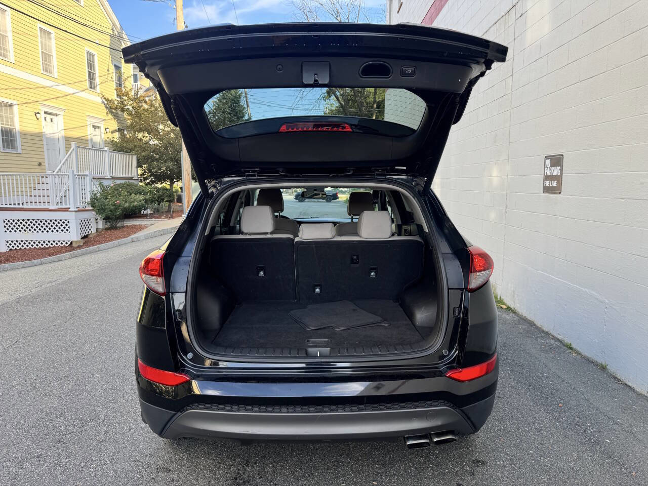 Used 2016 Hyundai Tucson Sport image 25