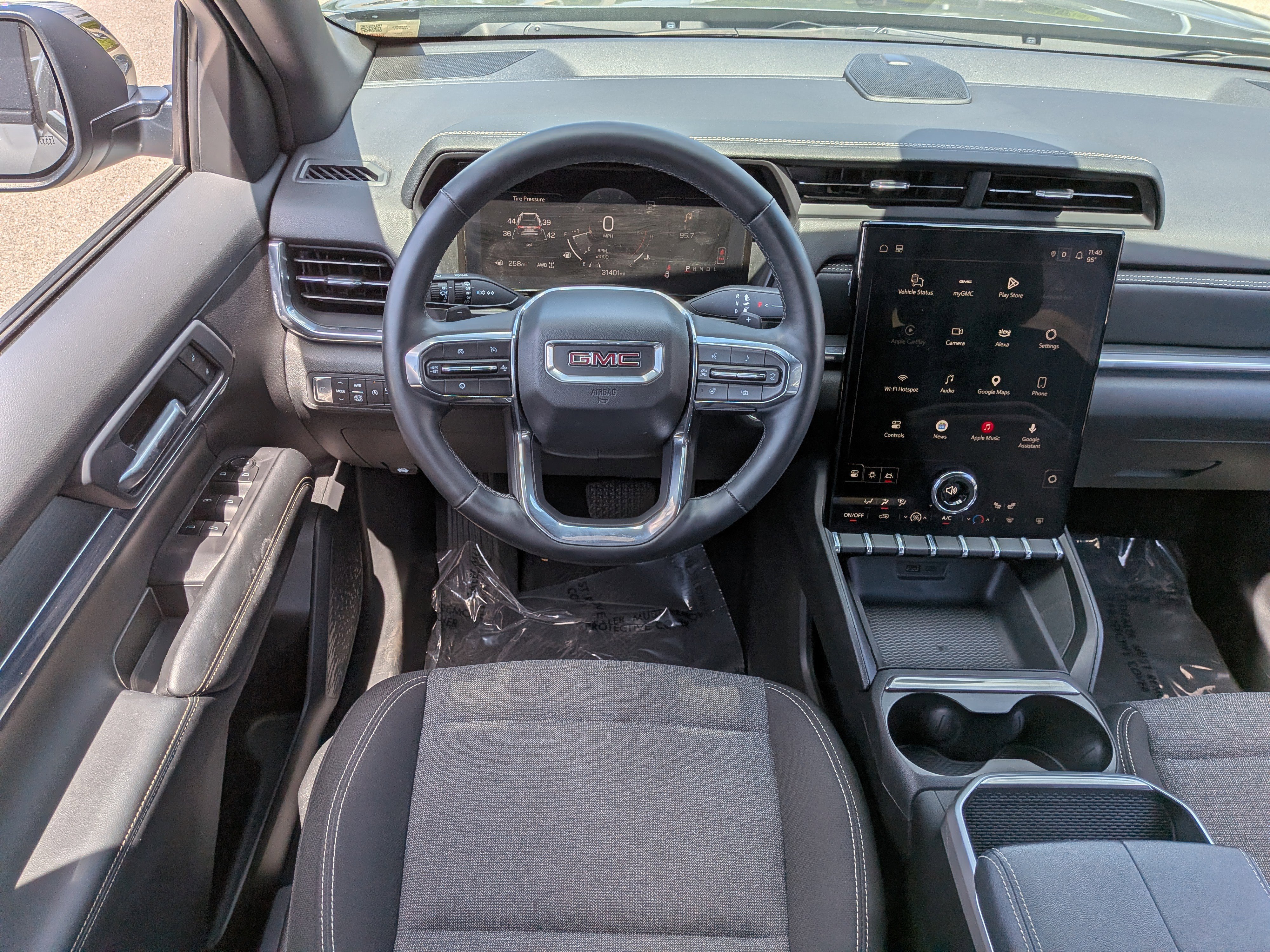 Used 2025 GMC Terrain Elevation AWD/4WD image 18