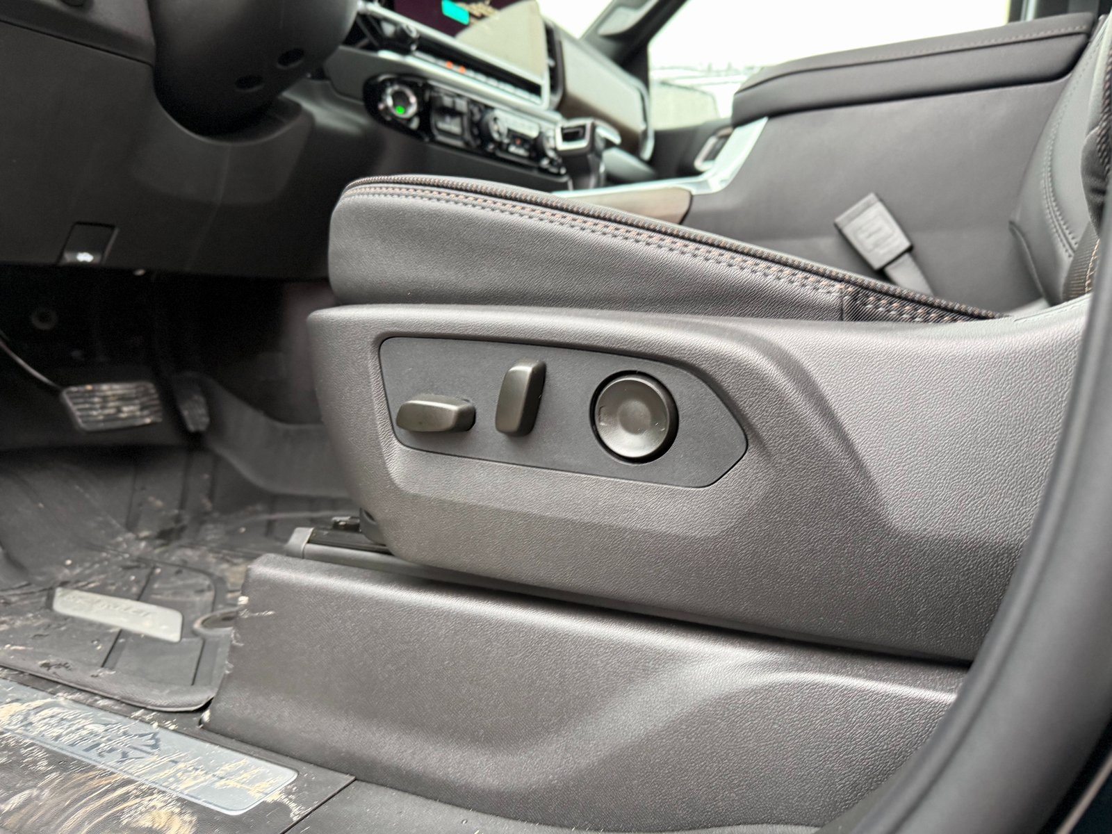 New 2026 Chevrolet Silverado 1500 High Country image 28