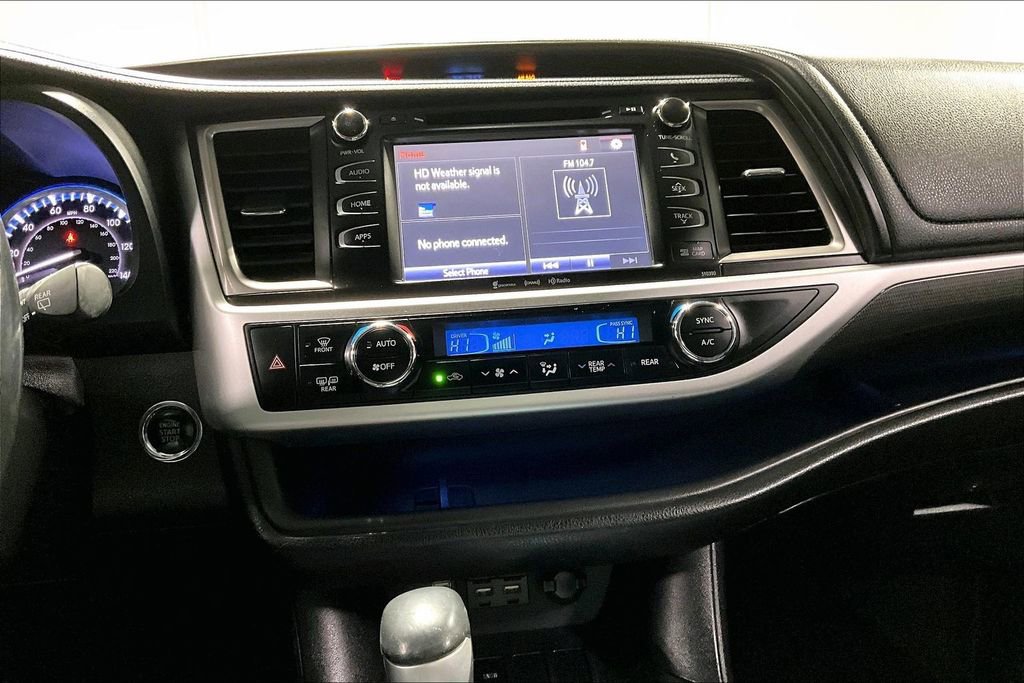 Used 2019 Toyota Highlander SE image 8