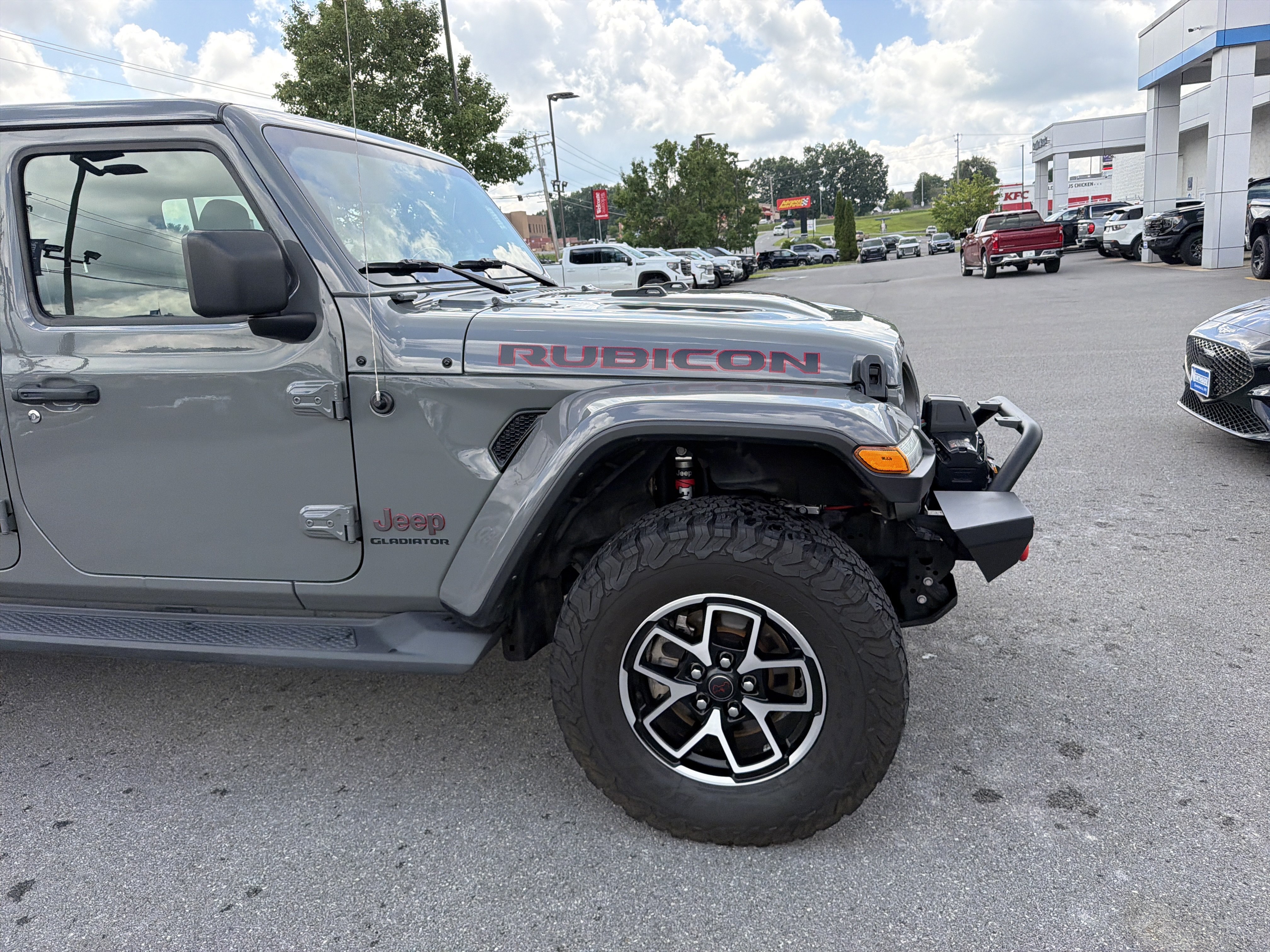 Used 2022 Jeep Gladiator Rubicon w/ LED Lighting Group AWD/4WD image 4