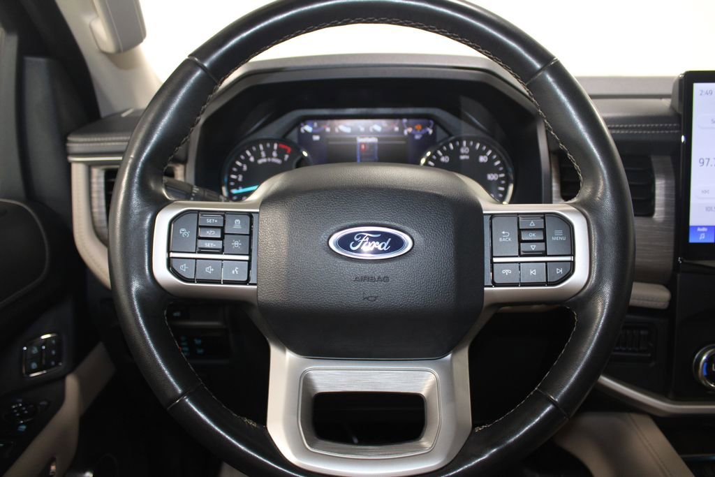 Used 2024 Ford Expedition Limited image 40