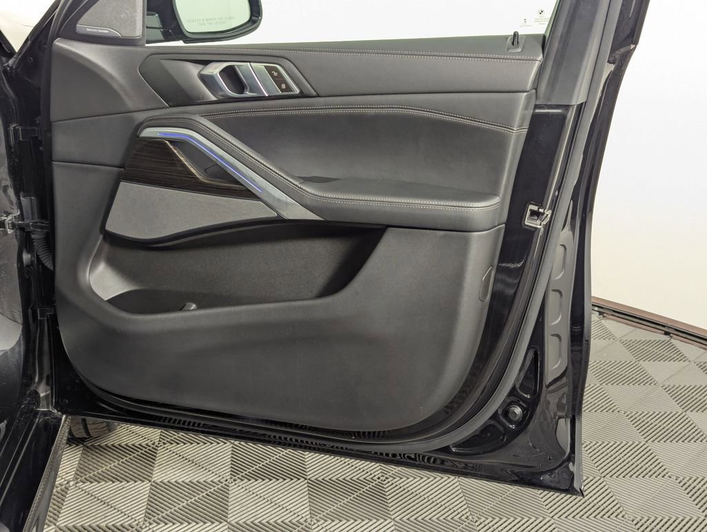 Used 2024 BMW X6 xDrive40i image 47
