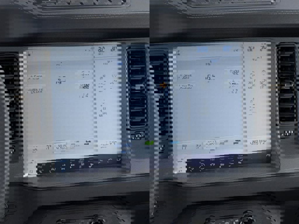 New 2025 Ford Bronco Badlands image 48