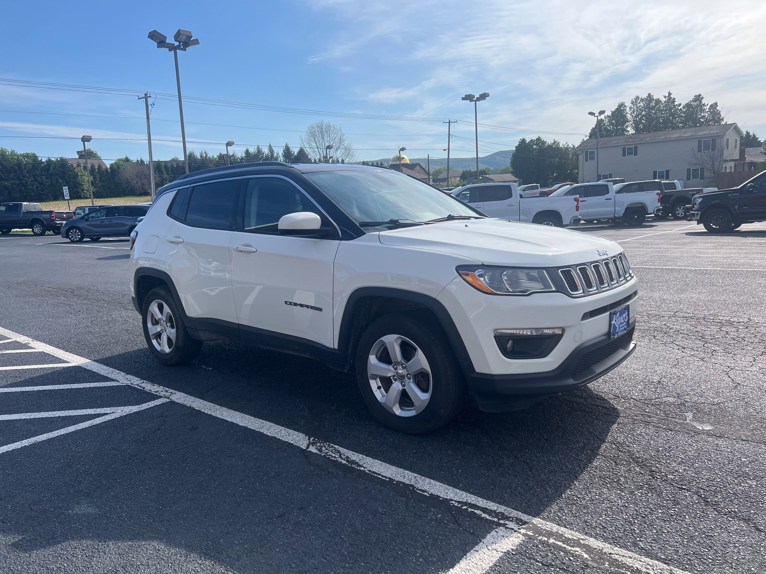 Used 2018 Jeep Compass Latitude AWD/4WD image 7