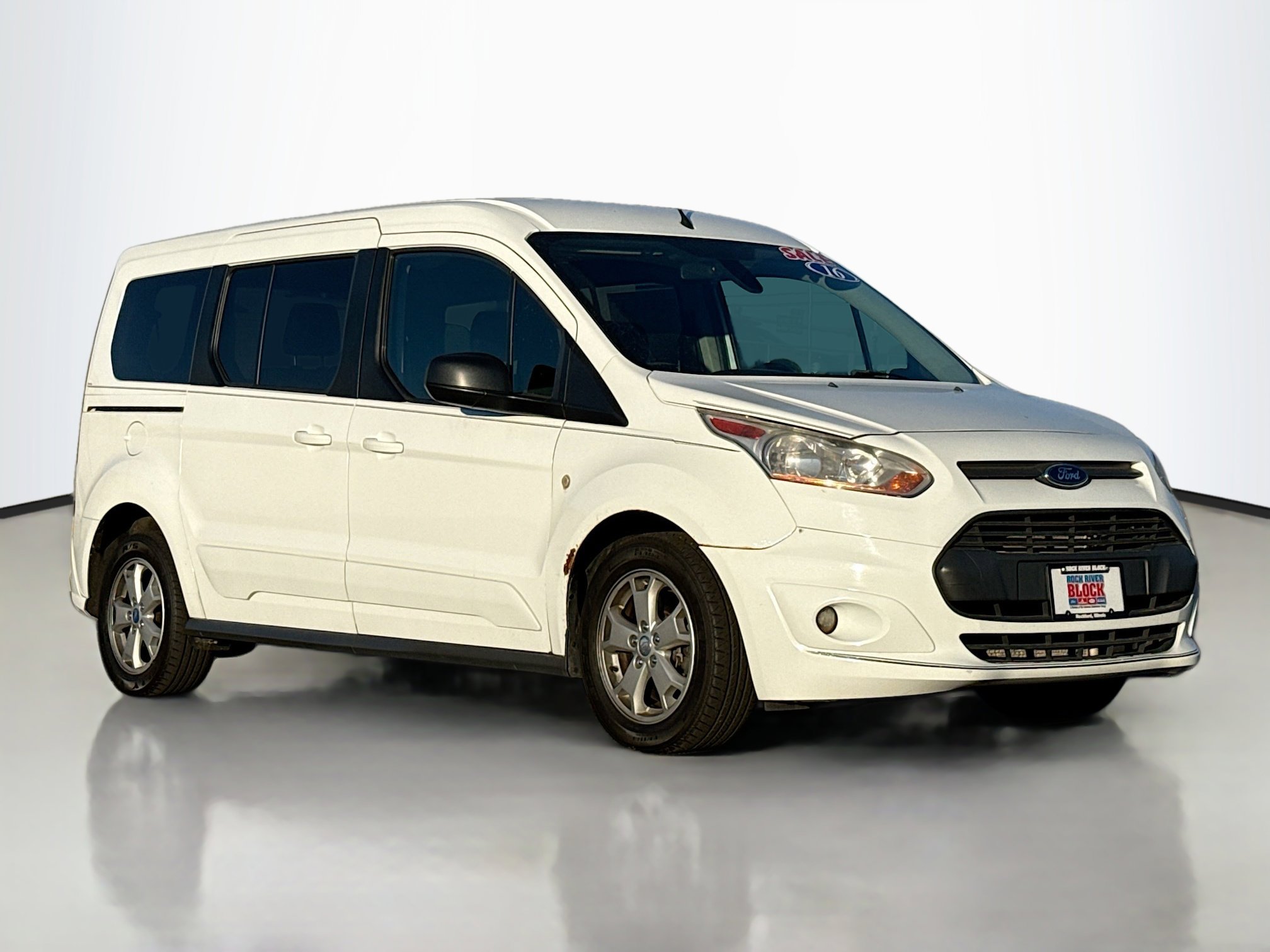Used 2016 Ford Transit Connect XLT image 1