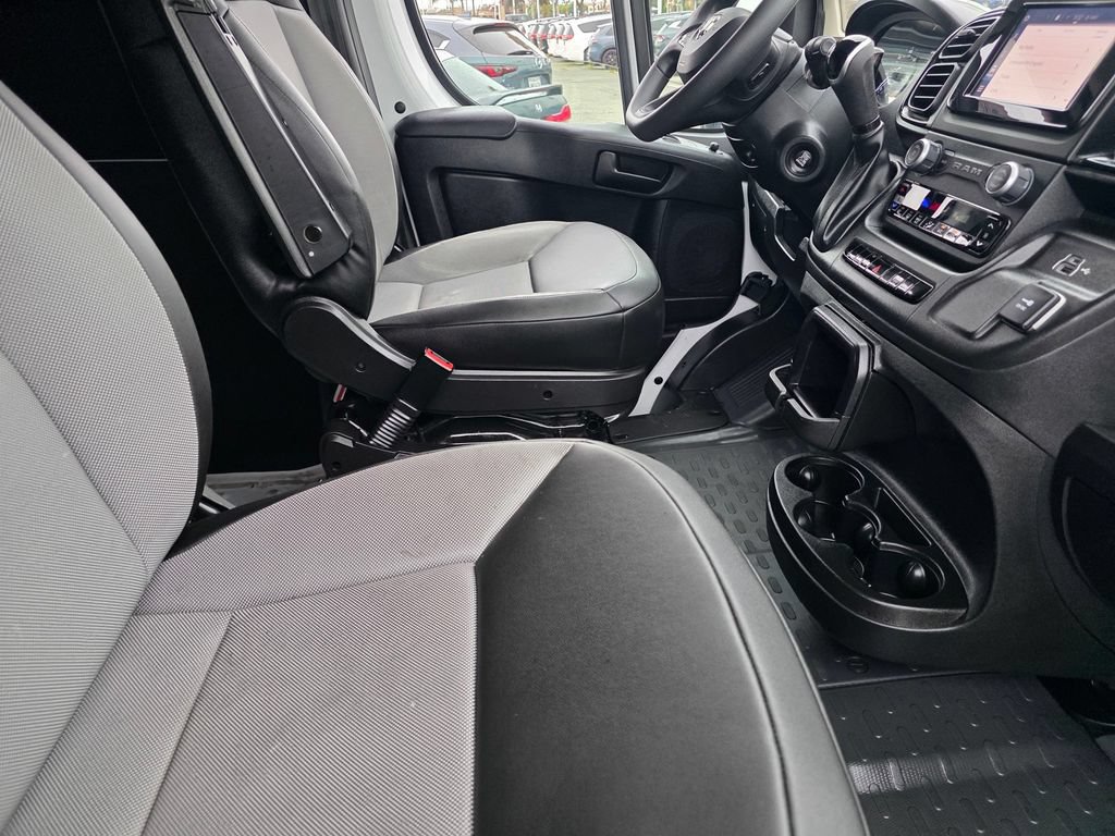 Used 2025 RAM ProMaster 2500 w/ Convenience Group FWD image 21