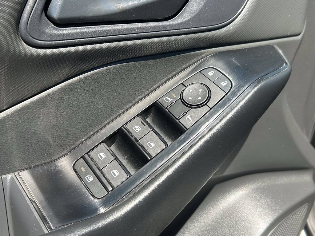 Used 2024 Nissan Rogue S FWD image 26