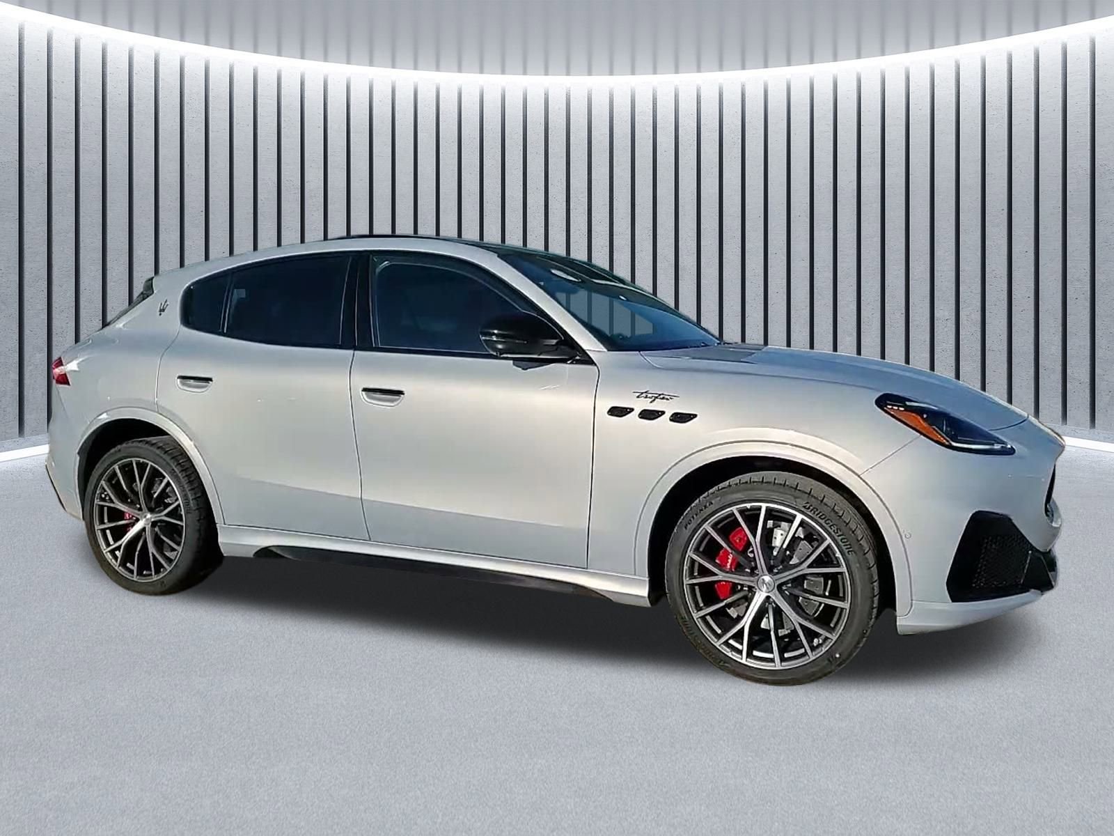 New 2026 Maserati Grecale Trofeo AWD/4WD image 3