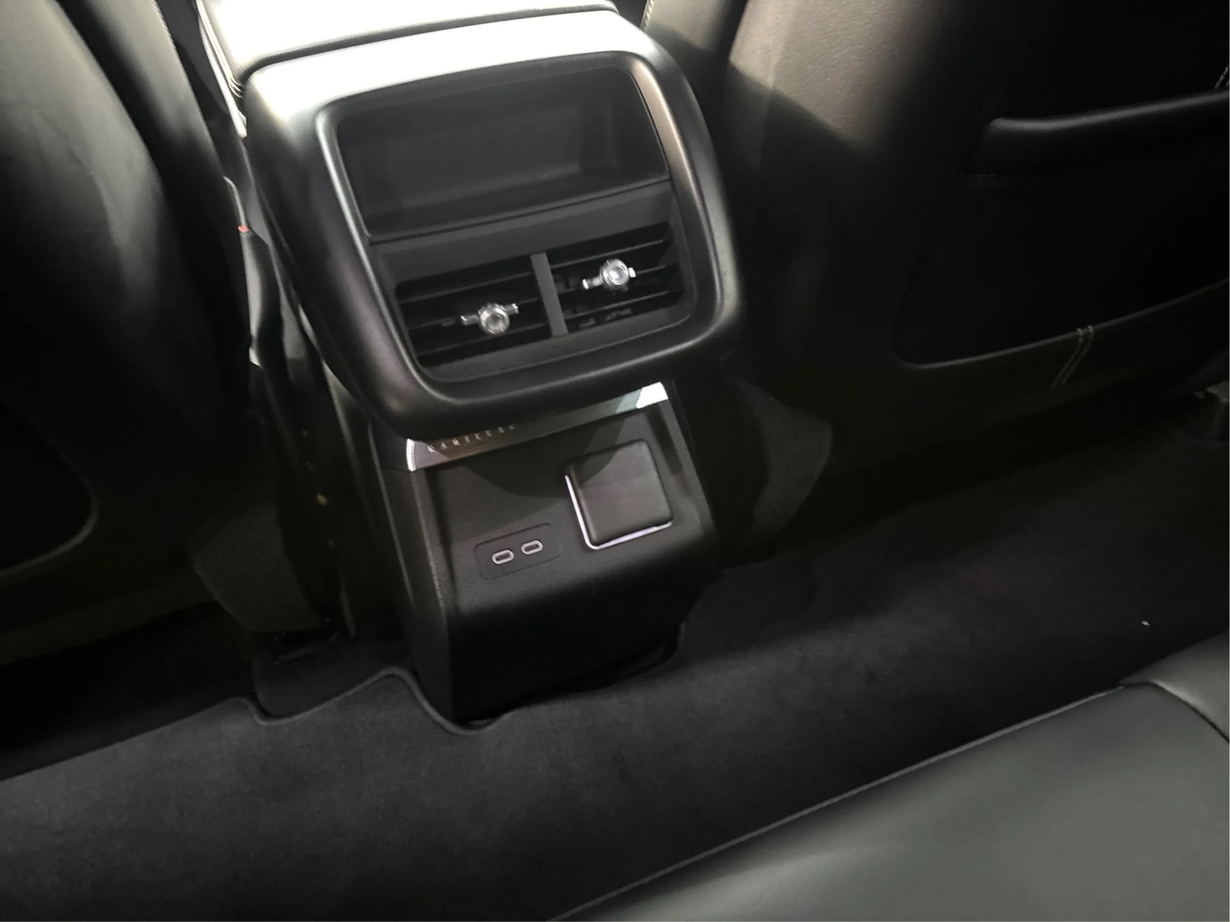 Used 2023 Cadillac Lyriq AWD image 27
