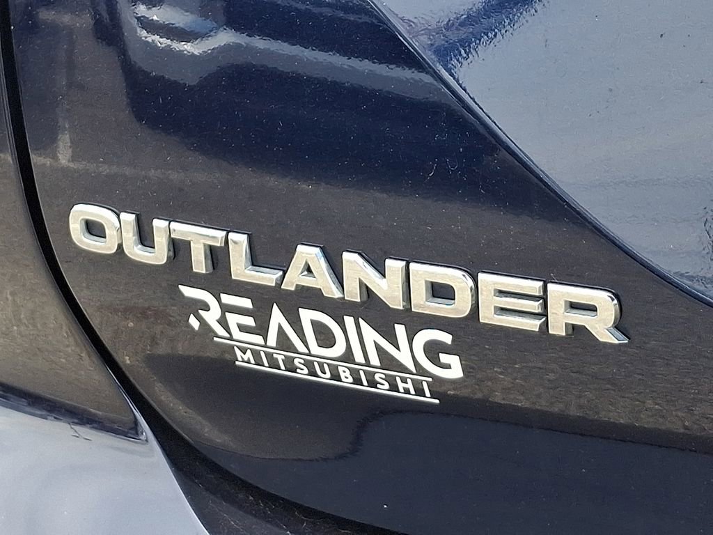 Used 2025 Mitsubishi Outlander SE AWD/4WD image 31