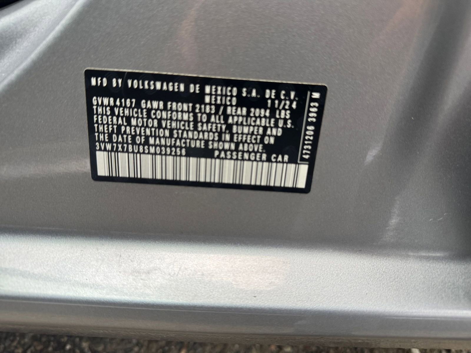 Used 2025 Volkswagen Jetta SE image 30