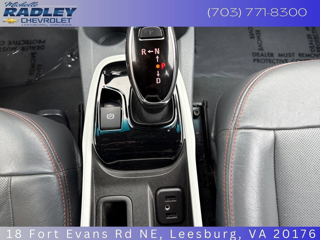 Used 2019 Chevrolet Bolt Premier w/ Infotainment Package FWD image 20