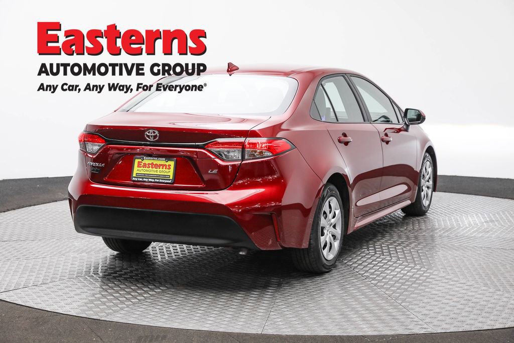 Used 2025 Toyota Corolla LE image 5
