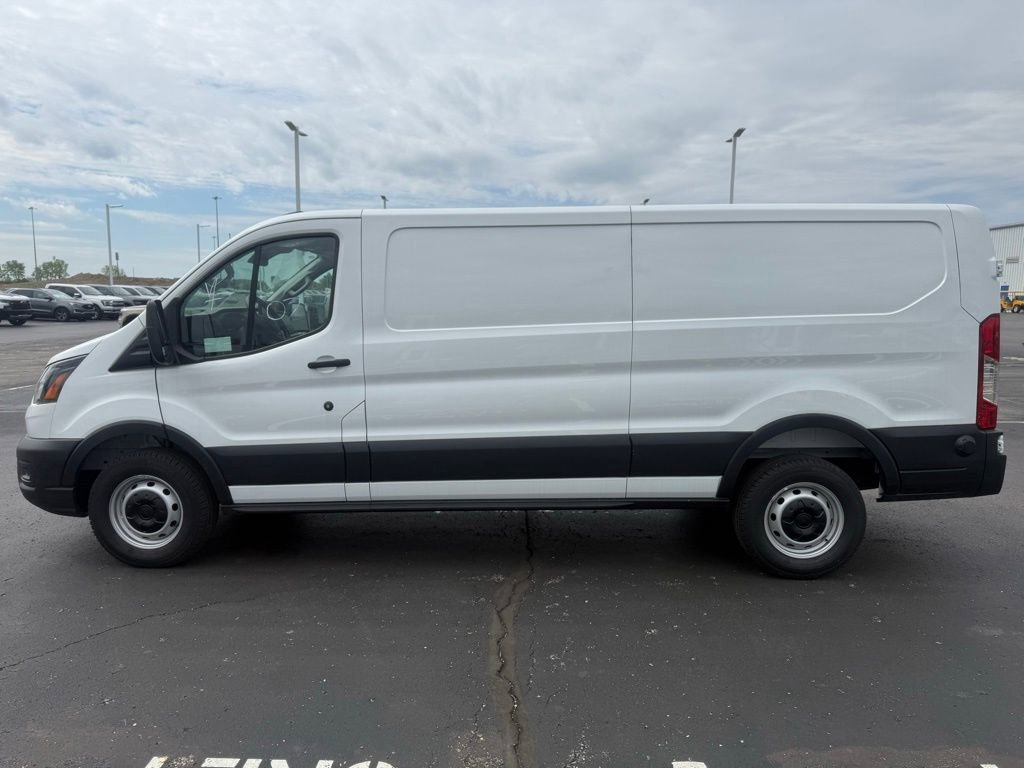 New 2026 Ford Transit 250 Low Roof w/ Load Area Protection Package RWD image 5