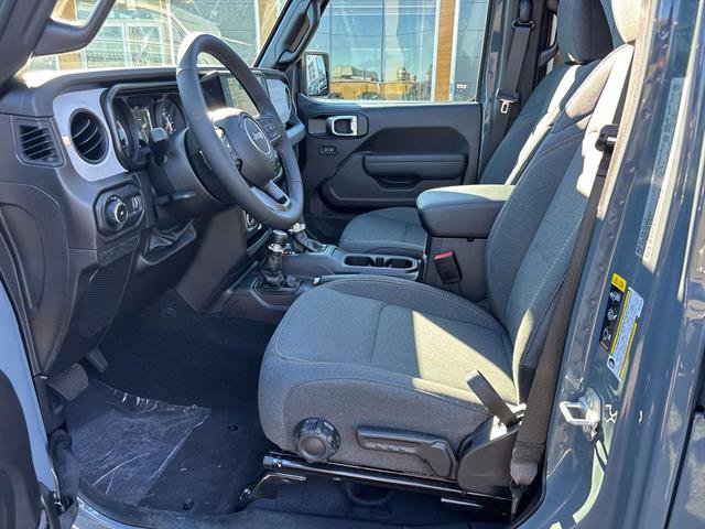 New 2025 Jeep Wrangler Unlimited Sport image 10