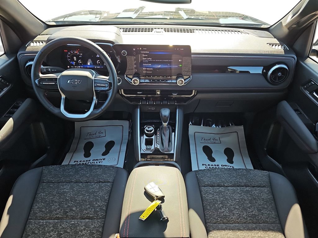 Used 2024 Chevrolet Colorado Z71 w/ Z71 Convenience Package 2 image 12