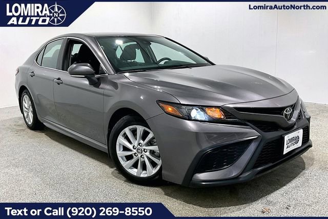 Used 2024 Toyota Camry SE image 1