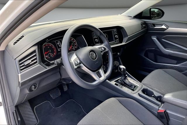 Used 2019 Volkswagen Jetta S w/ Driver Assistance Package FWD image 17