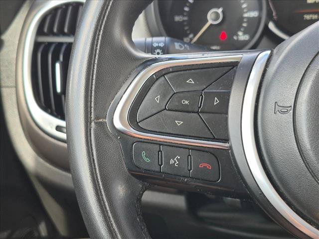 Used 2018 FIAT 500L Pop w/ Premium Group FWD image 4