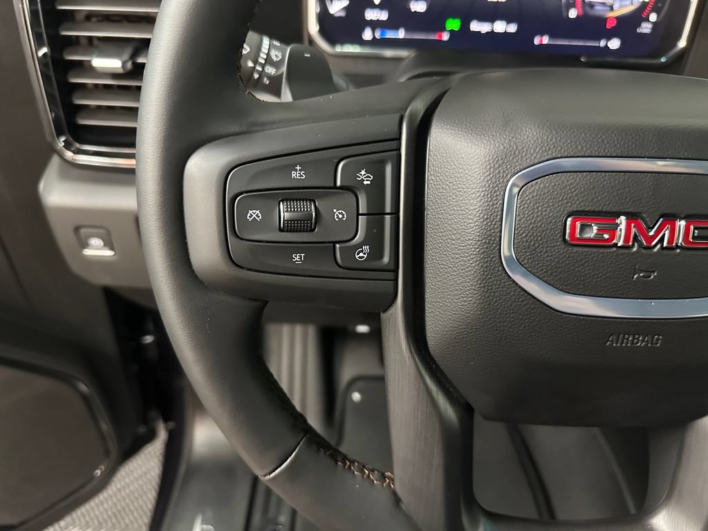 Used 2026 GMC Sierra 1500 AT4 w/ Technology Package AWD/4WD image 15