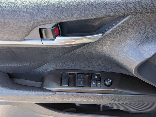 Used 2024 Toyota Camry SE w/ Cold Weather Package FWD image 19
