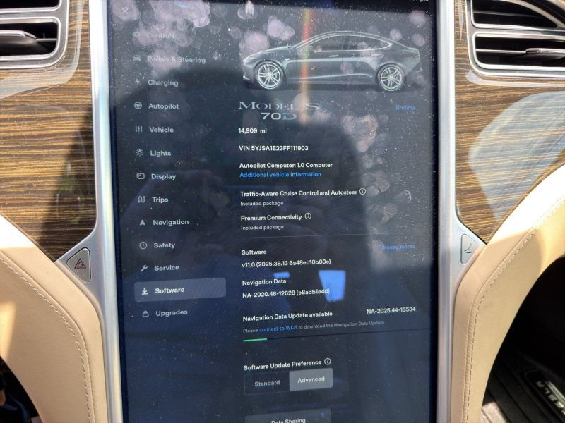 Used 2015 Tesla Model S 70D AWD/4WD image 15