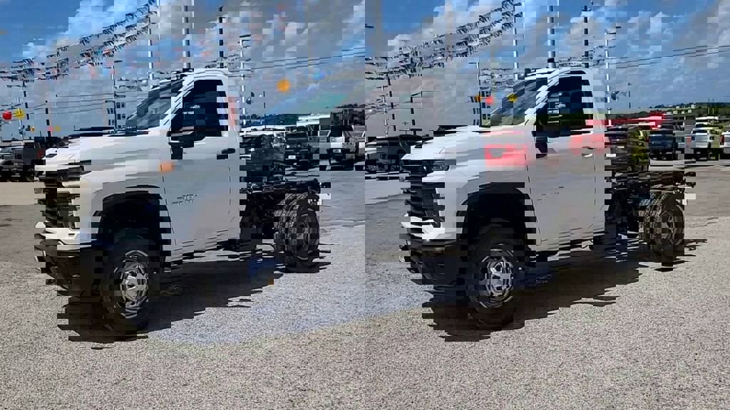 New 2024 Chevrolet Silverado 3500 W/T w/ WT Convenience Package image 4