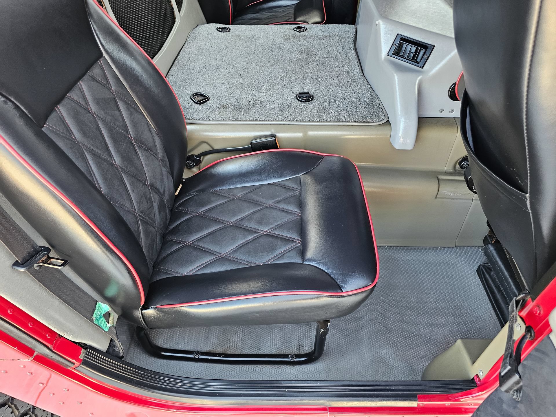 Used 1998 HUMMER H1 4-Door Open Top AWD/4WD image 53