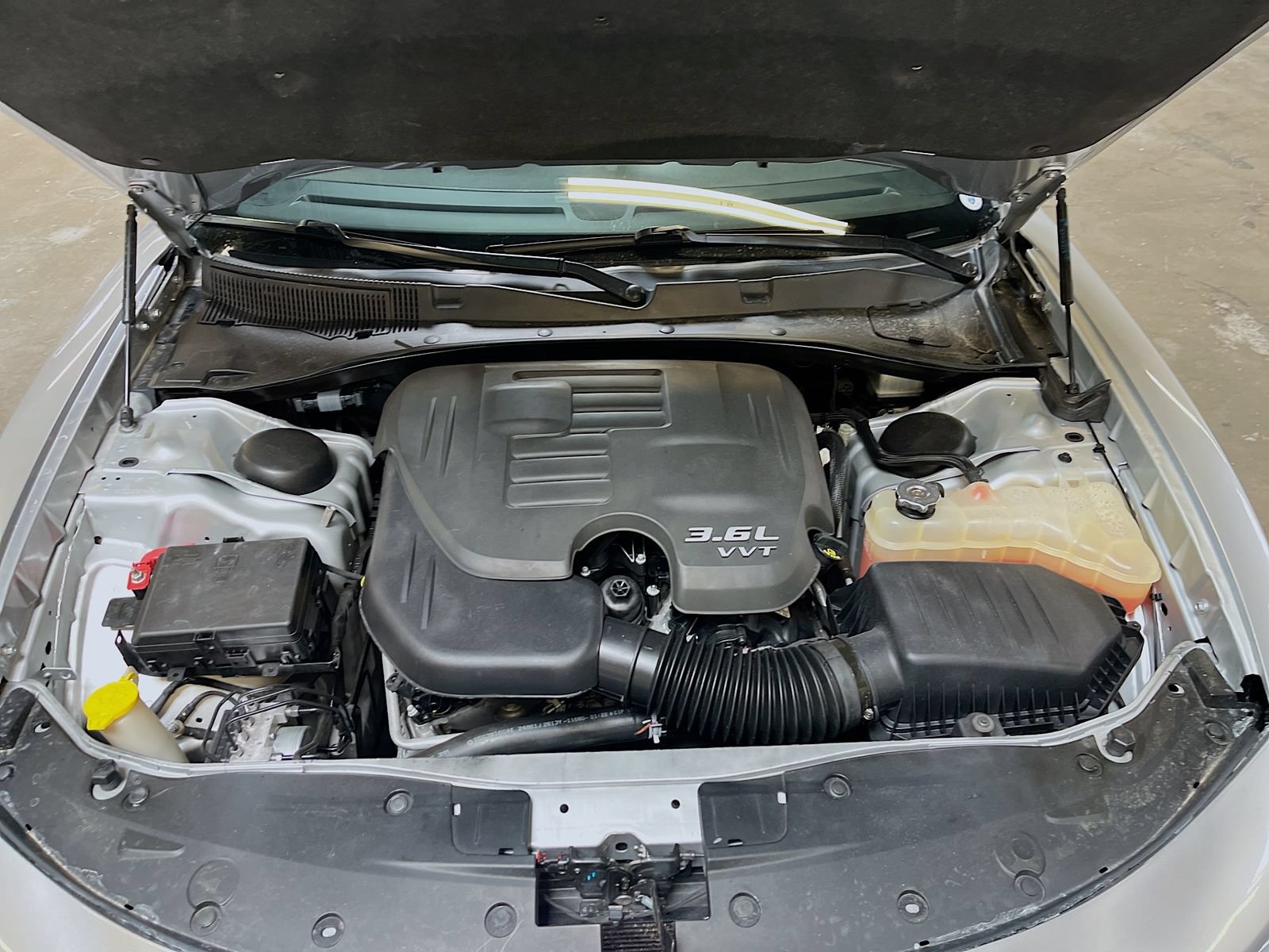 Used 2023 Dodge Charger SXT RWD image 28