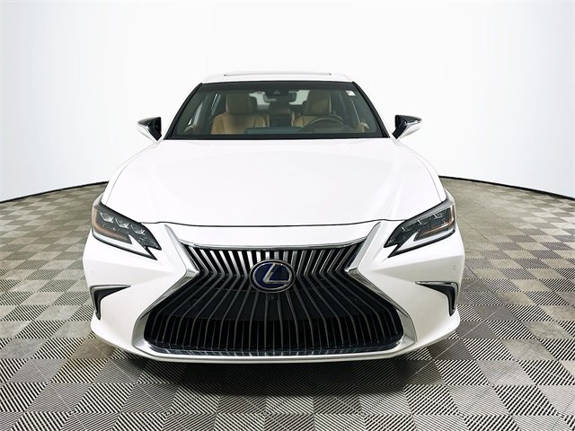 Used 2021 Lexus ES 300h Ultra Luxury image 8