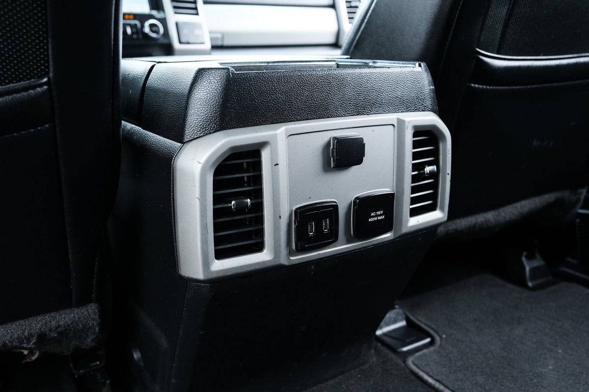 Used 2019 Ford F250 Lariat w/ Lariat Ultimate Package AWD/4WD image 57