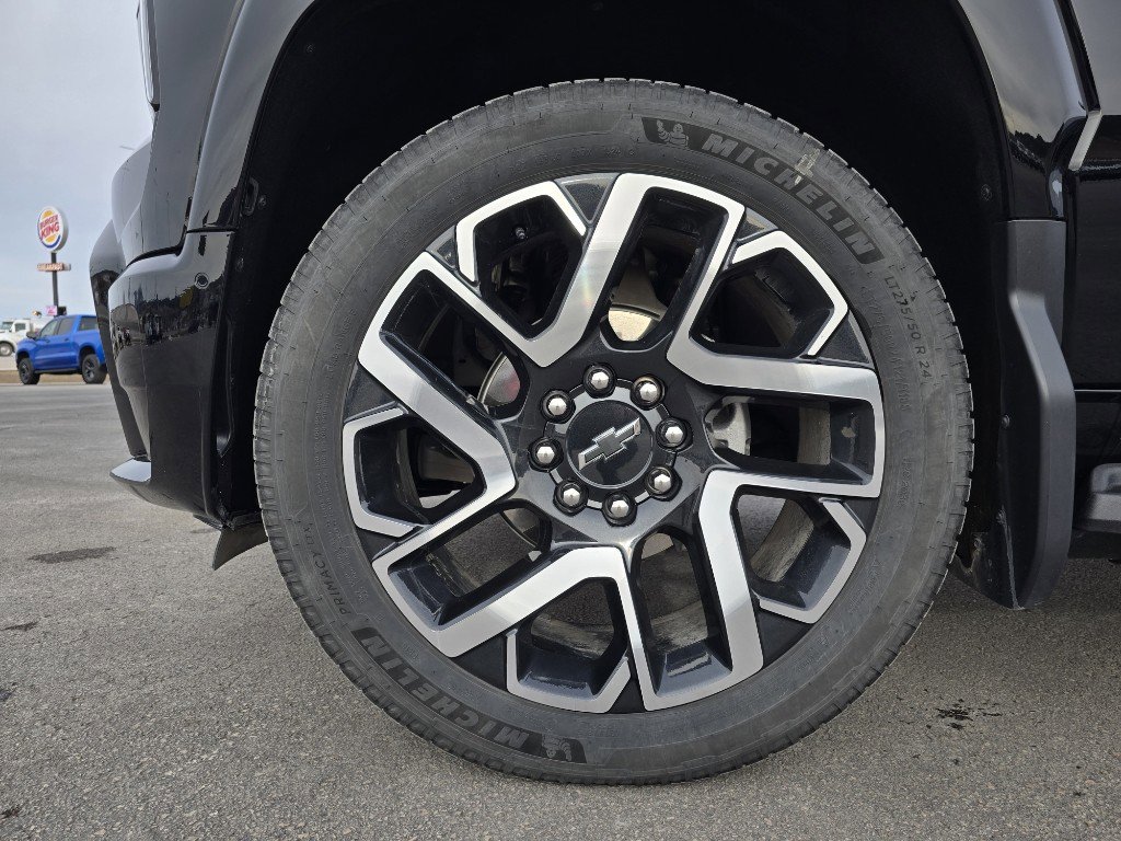 Used 2024 Chevrolet Silverado EV RST image 28