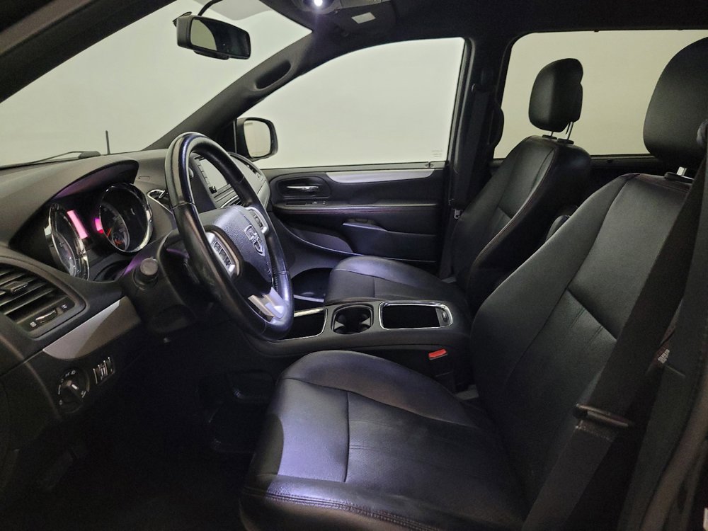 Used 2018 Dodge Grand Caravan GT FWD image 17