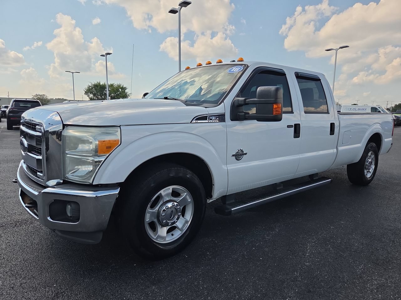 Used 2016 Ford F350 XLT w/ XLT Value Package RWD image 3
