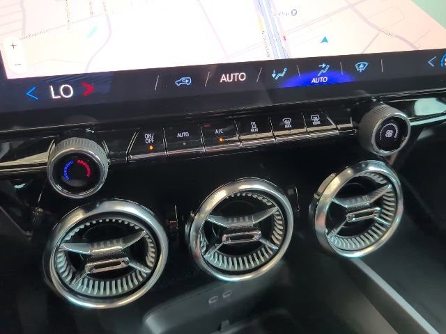 New 2026 Chevrolet Blazer EV LT image 26